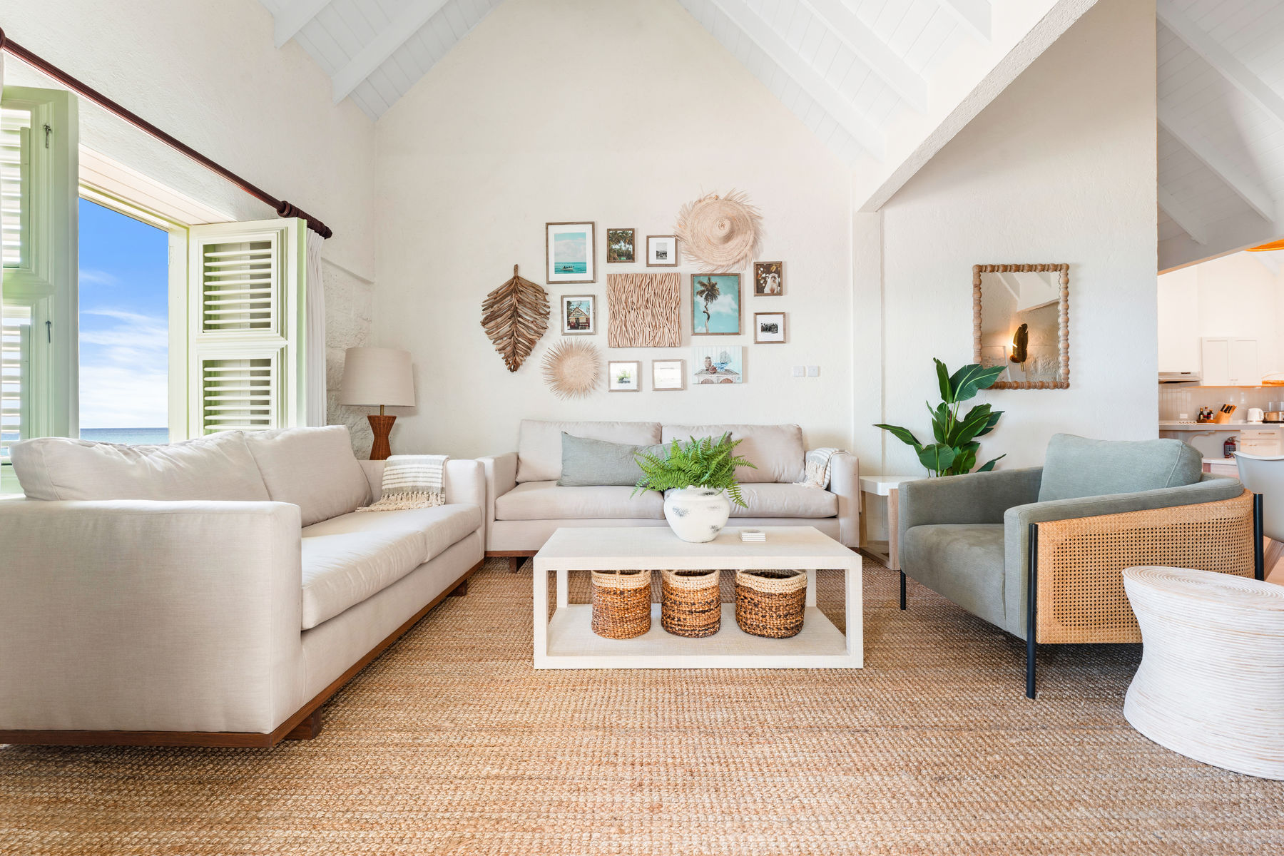 Three Bedroom Oceanfront Fort Suite