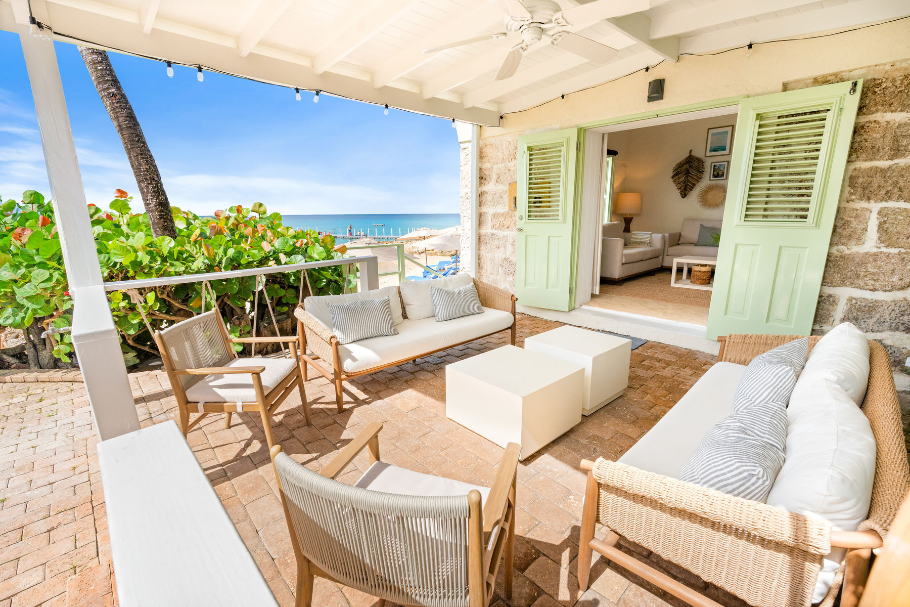 Three Bedroom Oceanfront Fort Suite