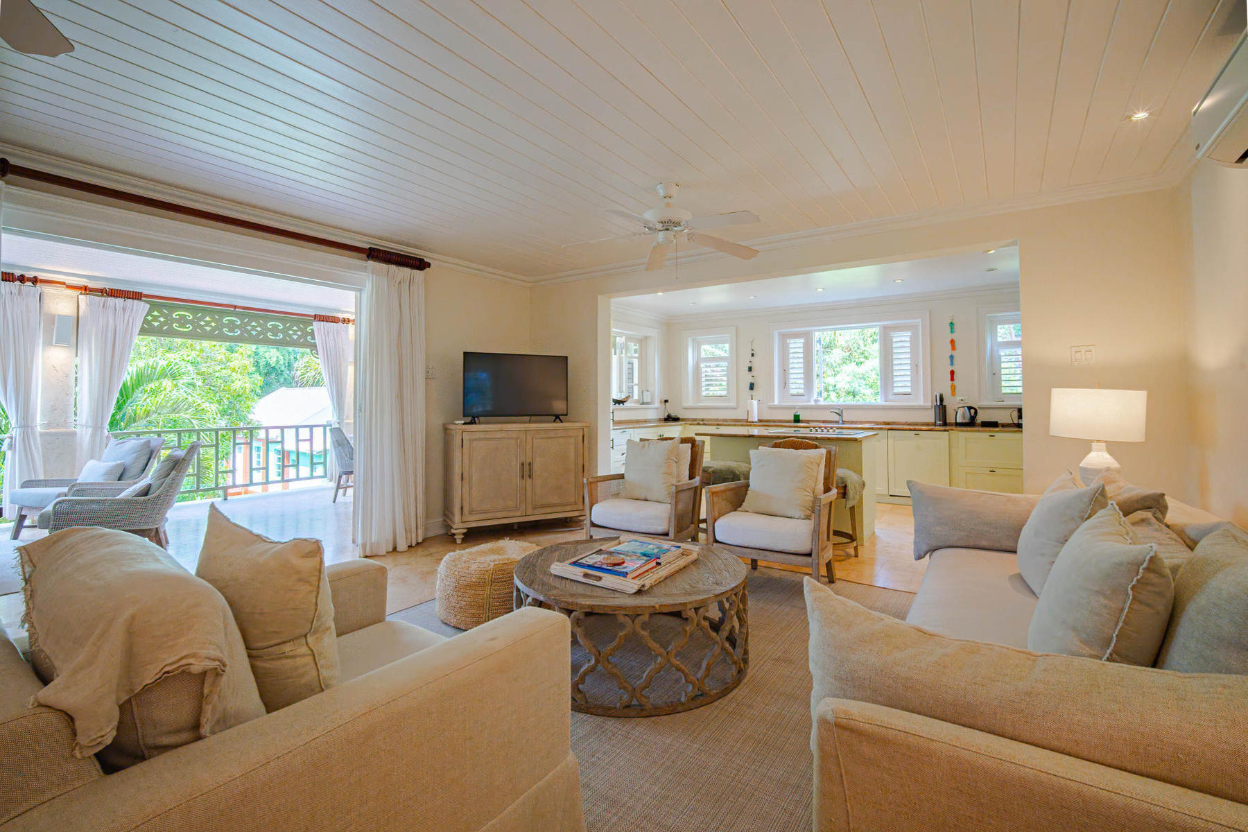 Three Bedroom Vineyard Suite