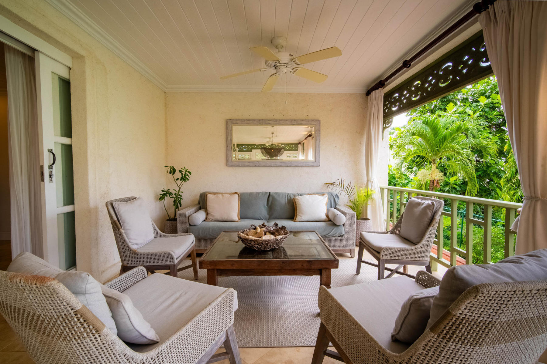 Three Bedroom Vineyard Suite