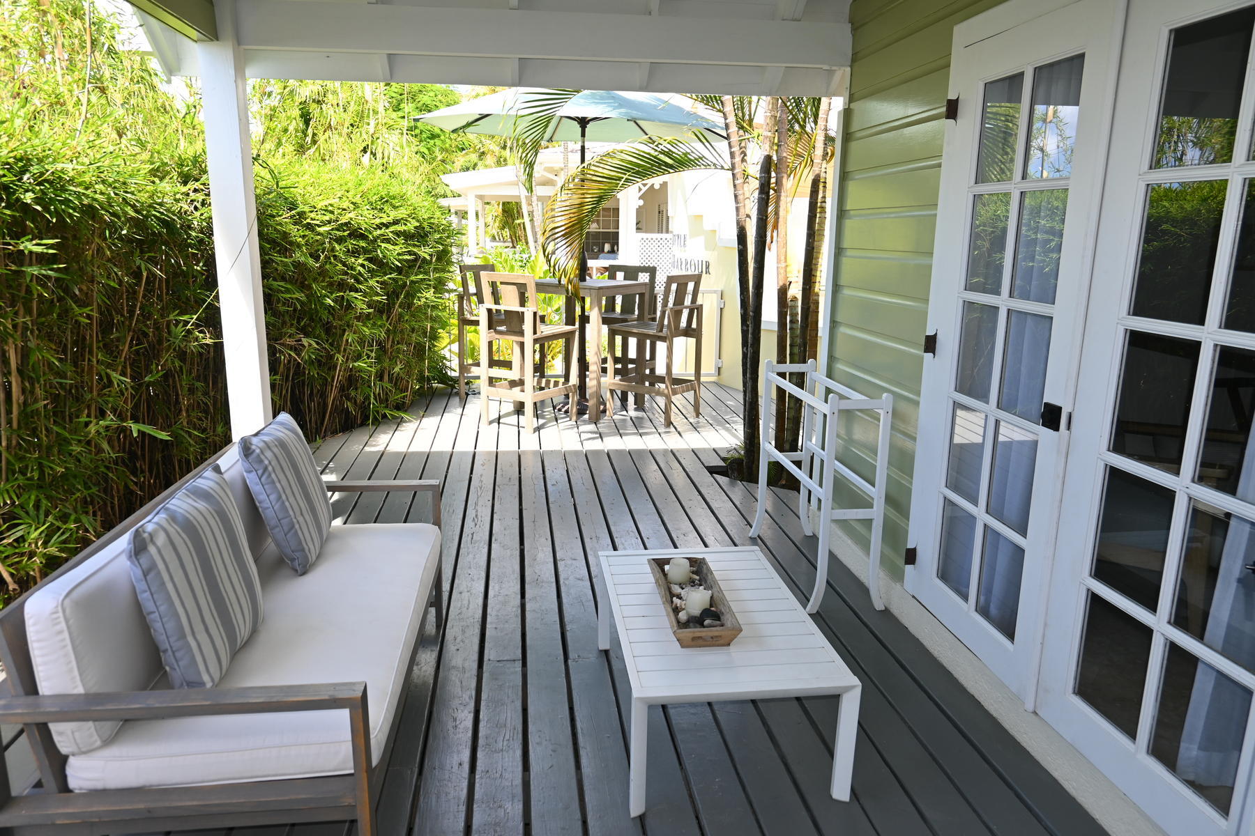 wo Bedroom Split Level Garden Suite