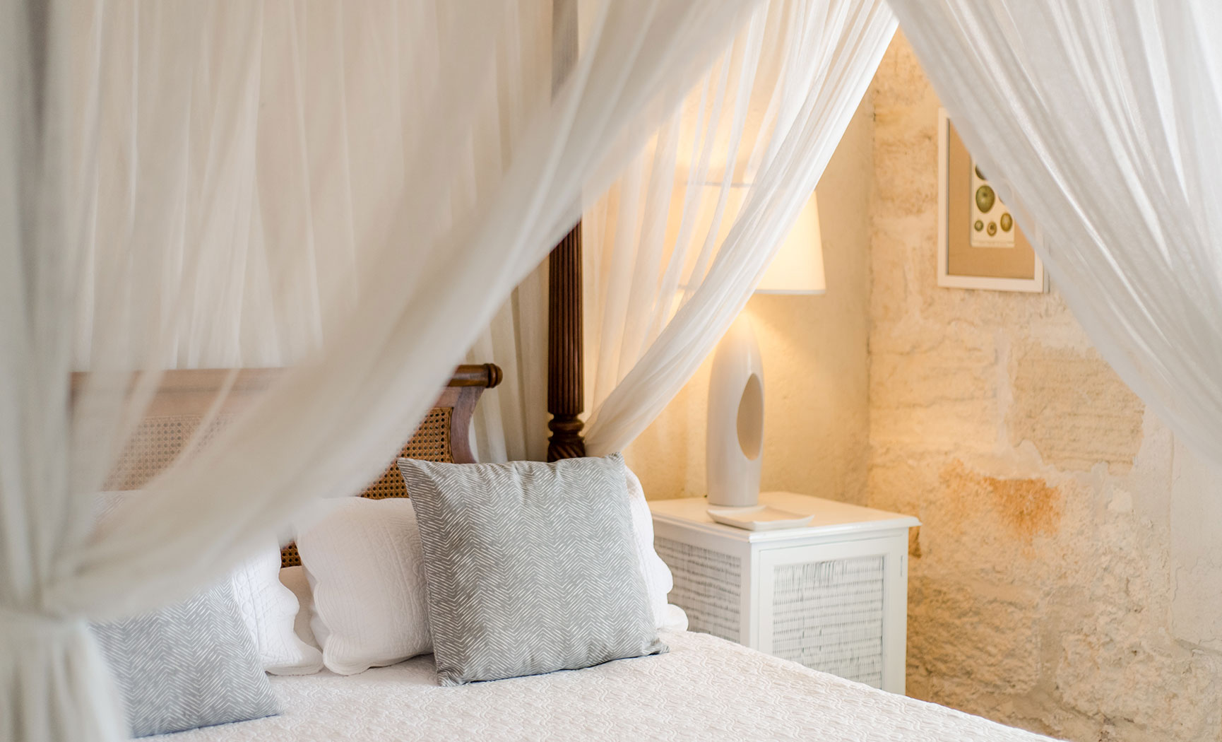 Three Bedroom Oceanfront Fort Suite