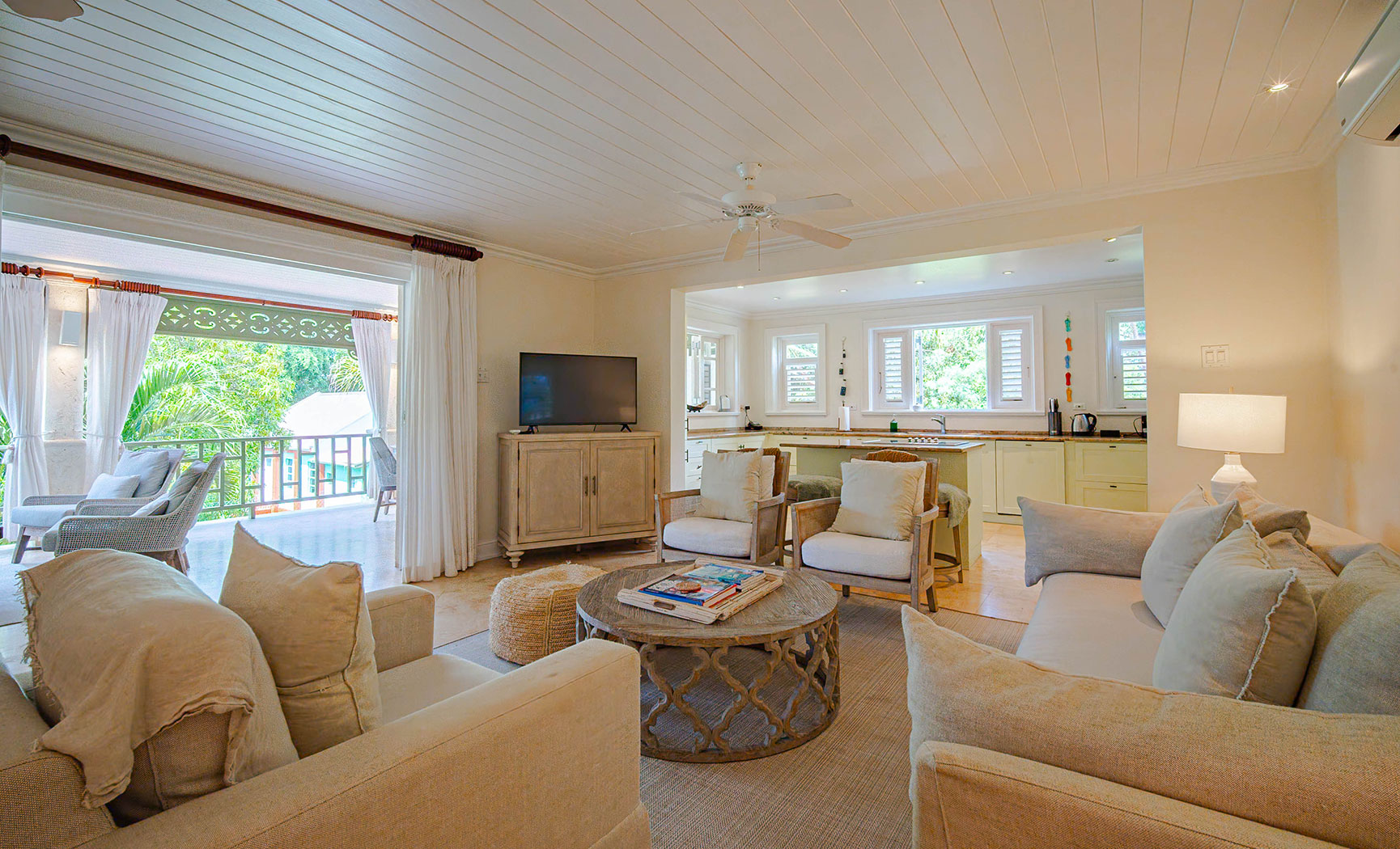 Three Bedroom Vineyard Suite