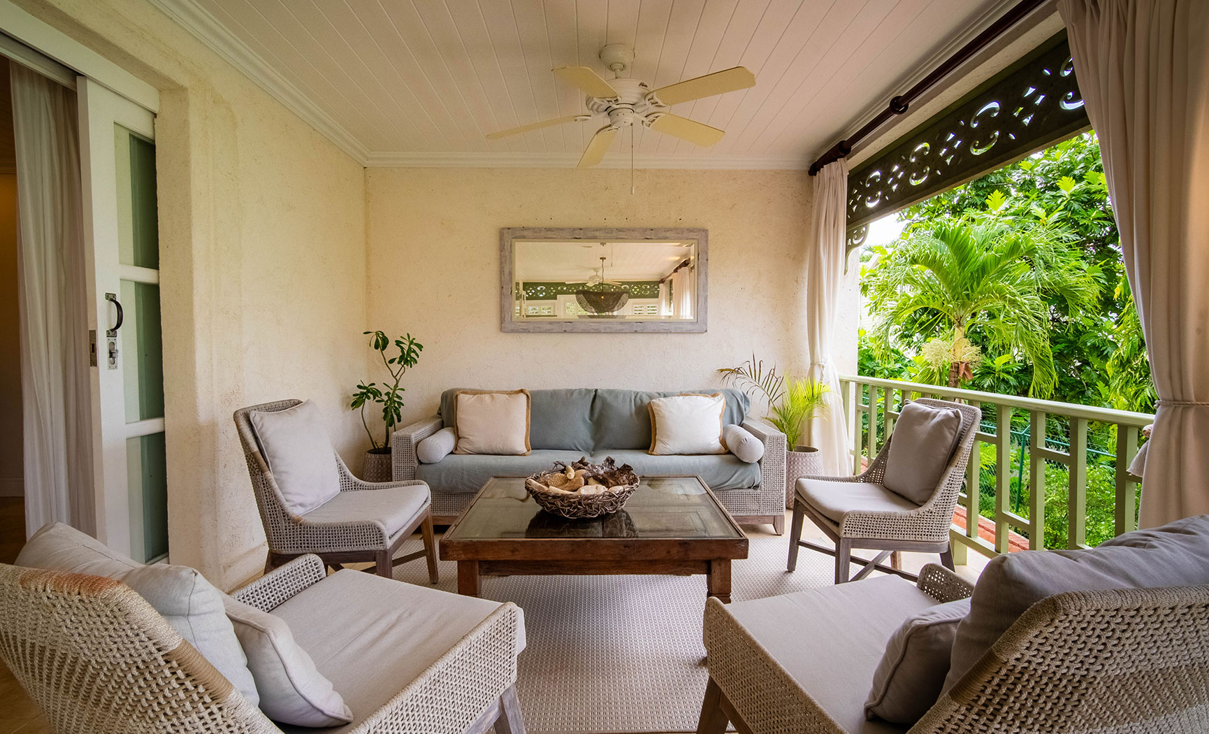 Three Bedroom Vineyard Suite